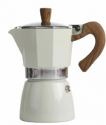 提拔高端市场份额；线上渠道的成熟的